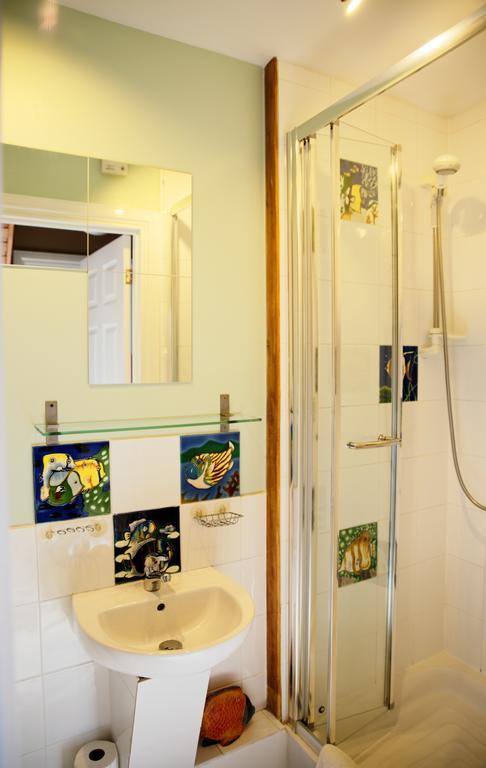 3Mac Dunfermline Self-Catering Apartment Habitación foto