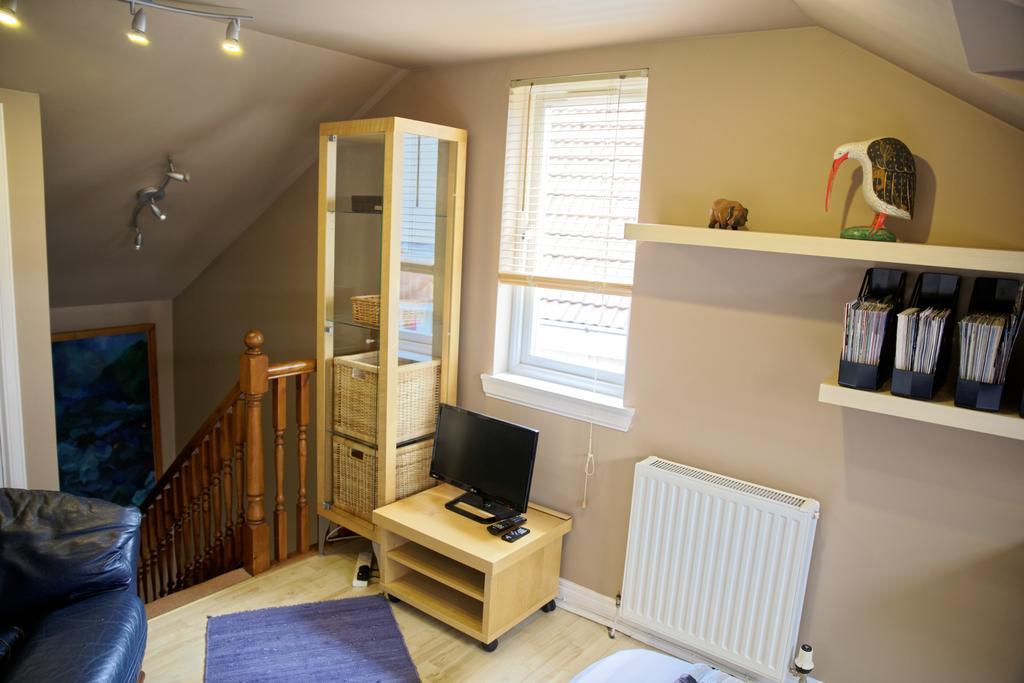 3Mac Dunfermline Self-Catering Apartment Habitación foto