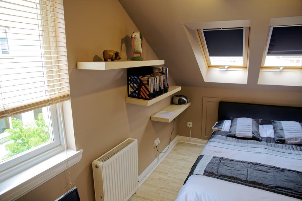 3Mac Dunfermline Self-Catering Apartment Habitación foto